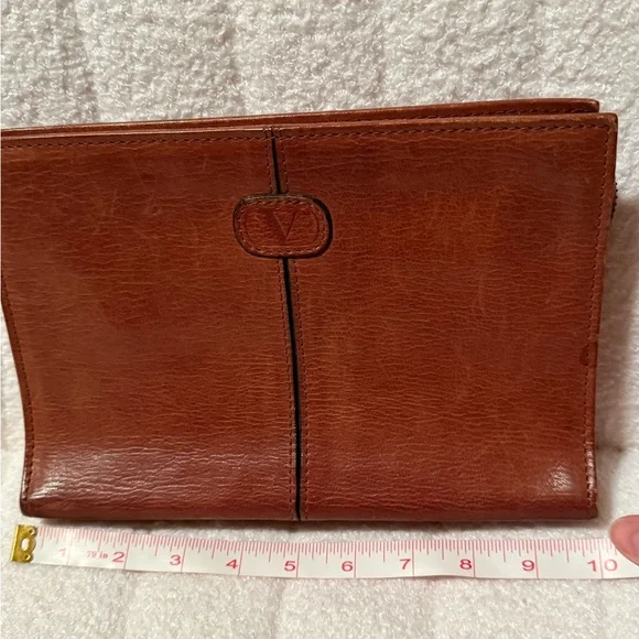 Valentino Garavani Brown Leather Clutch - Picture 3 of 15